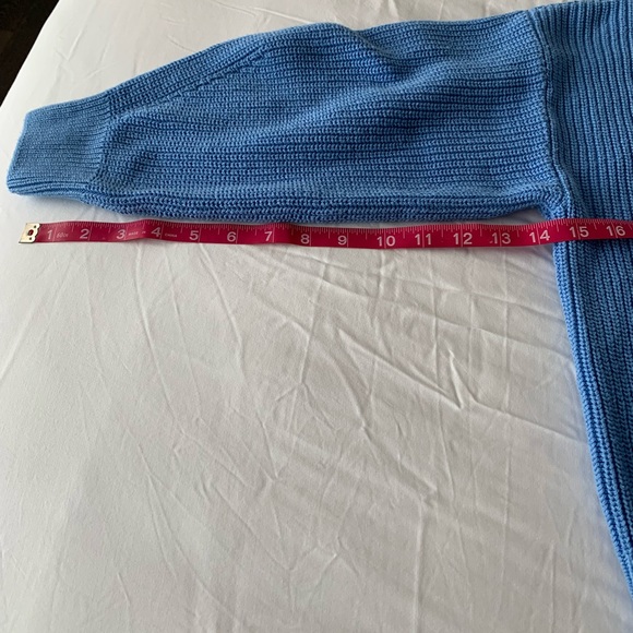 Baby blue cardigan, medium - Picture 3 of 5